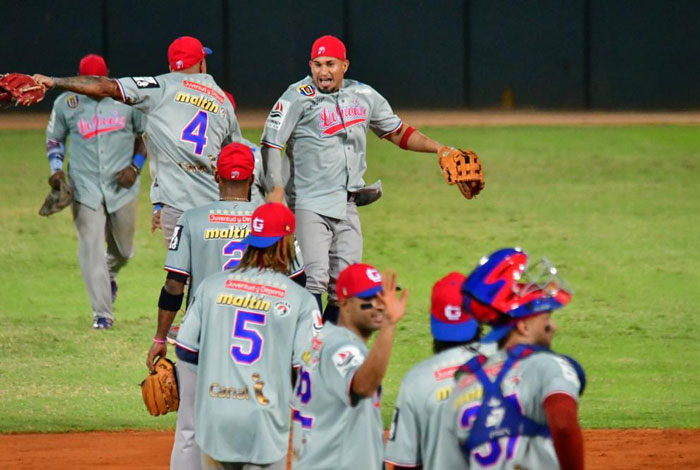 Celebración Tiburones